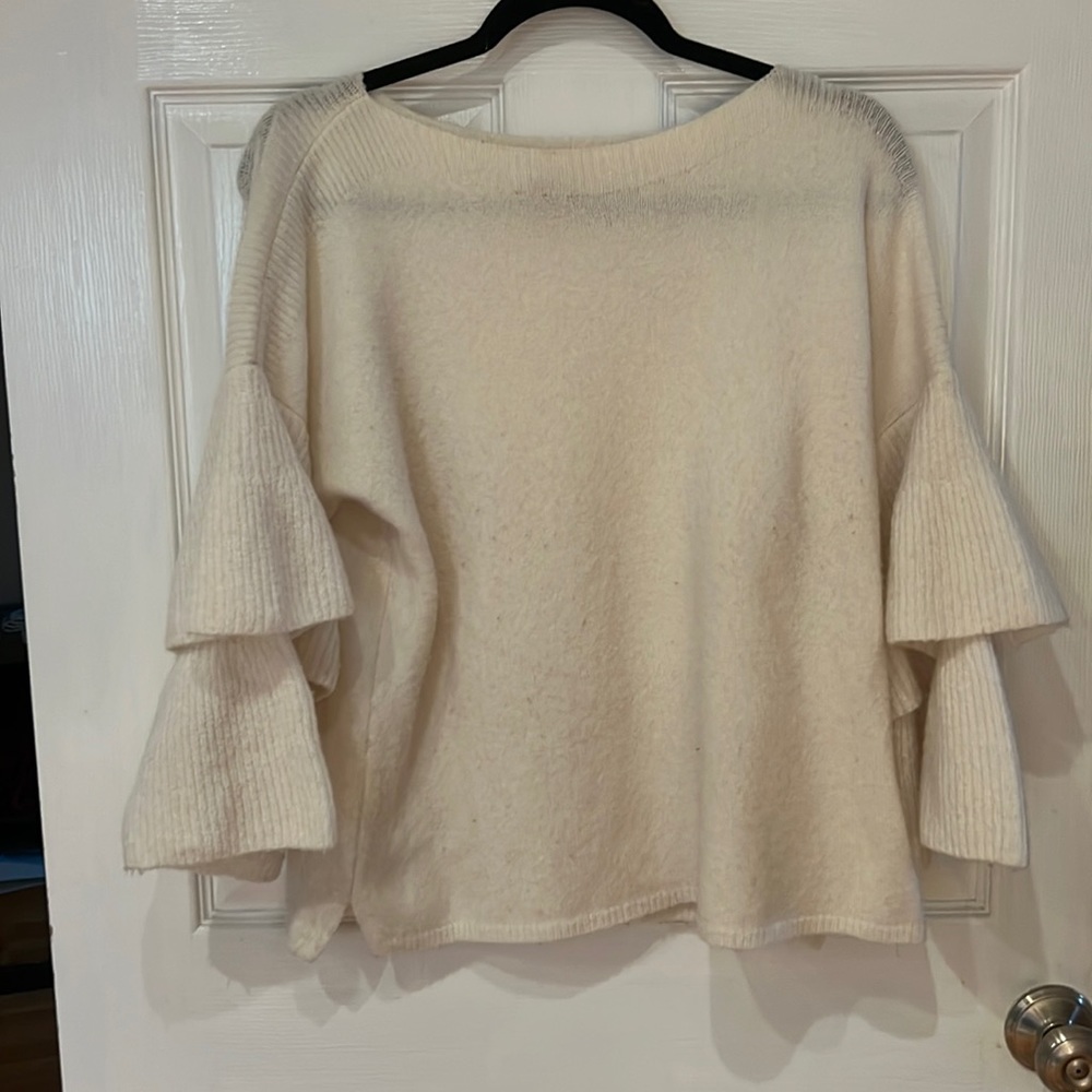 Madewell sweater with ruffle sleeves
